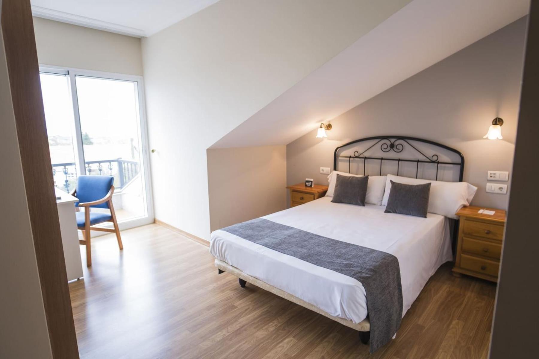 Alda Alpina Hotel Вилануева де Ароса Екстериор снимка